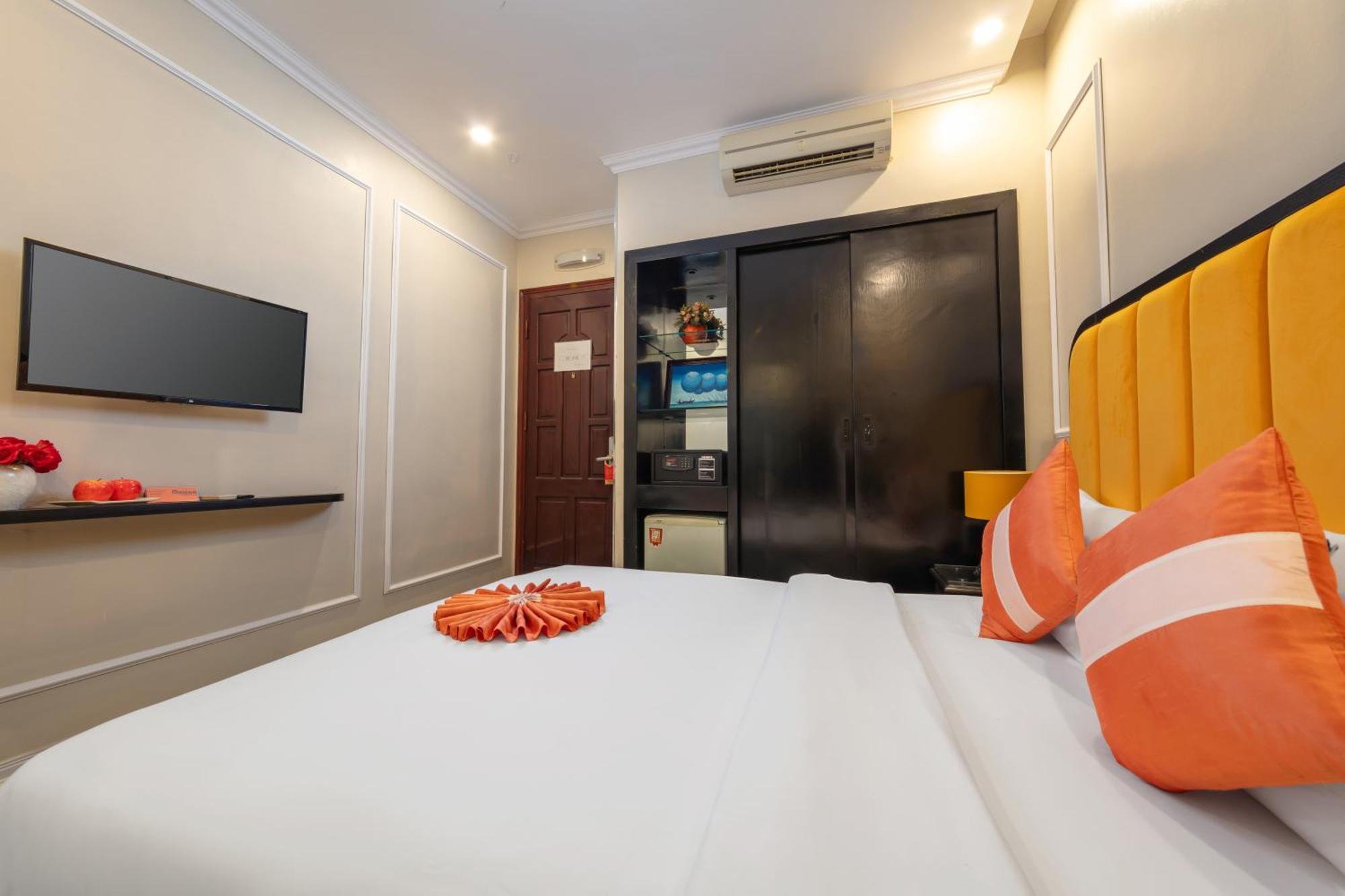 Omina Hanoi Hotel & Travel Luaran gambar
