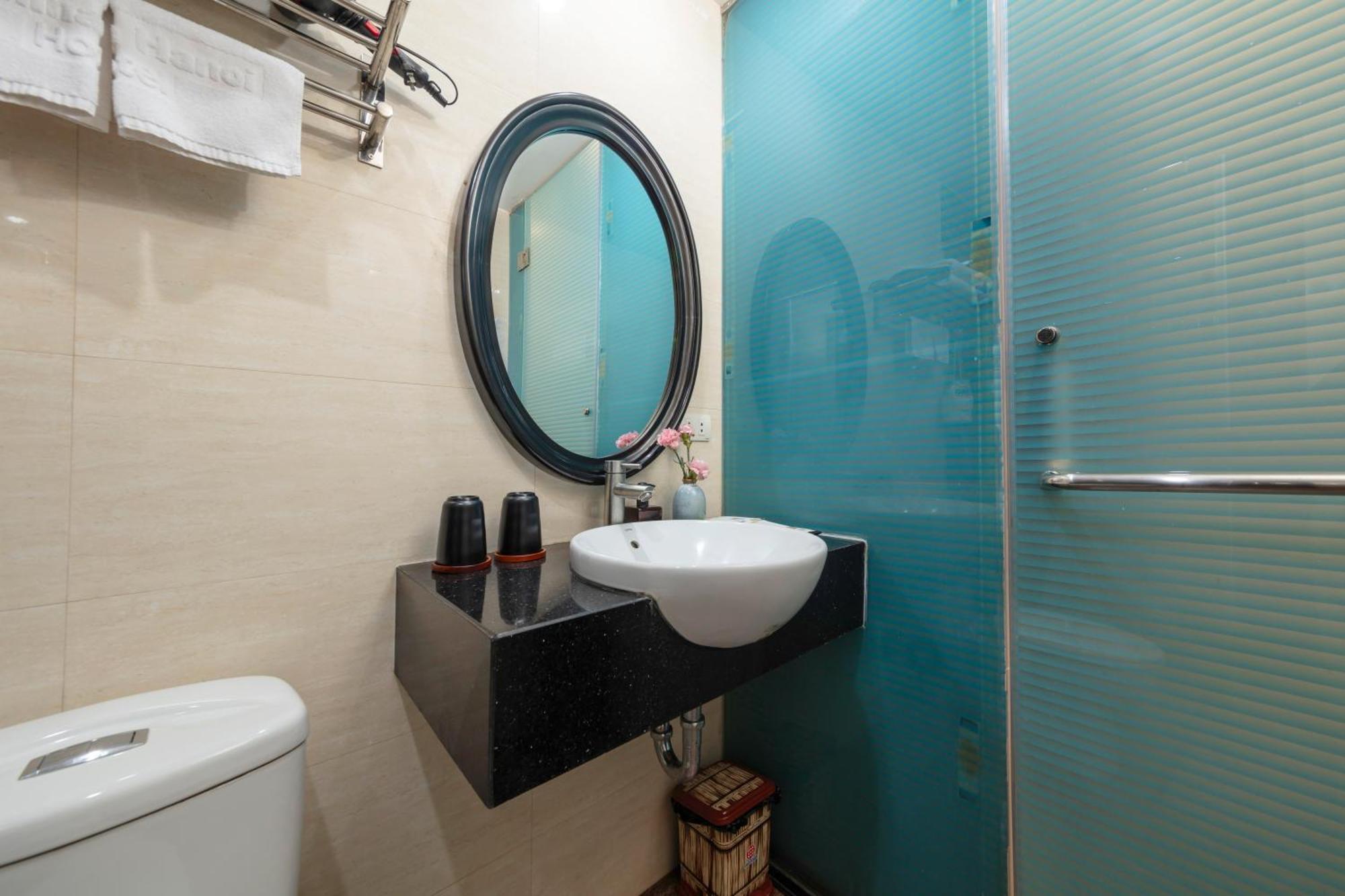 Omina Hanoi Hotel & Travel Luaran gambar